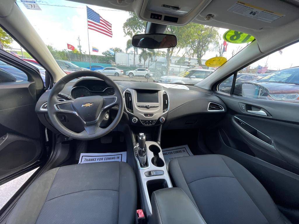 2018 Chevrolet Cruze - $6,977