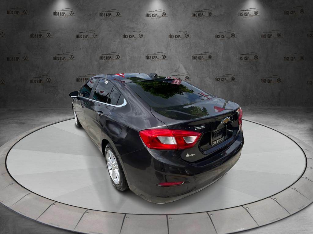 2016 Chevrolet Cruze - $7,977