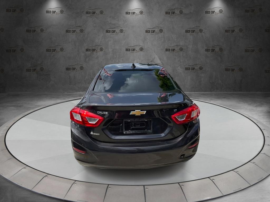 2016 Chevrolet Cruze - $7,977