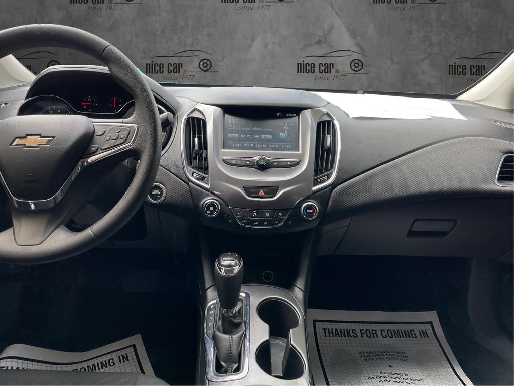 2016 Chevrolet Cruze - $7,977