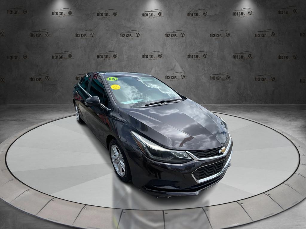 2016 Chevrolet Cruze - $7,977