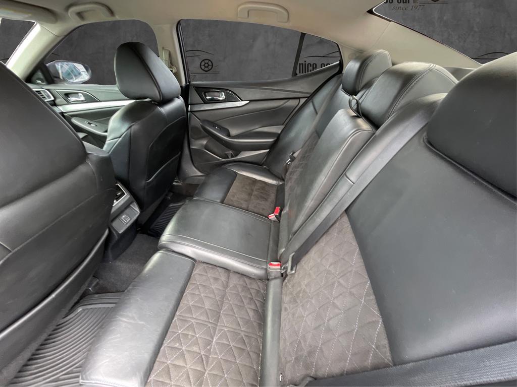 2018 Nissan Maxima - $15,977