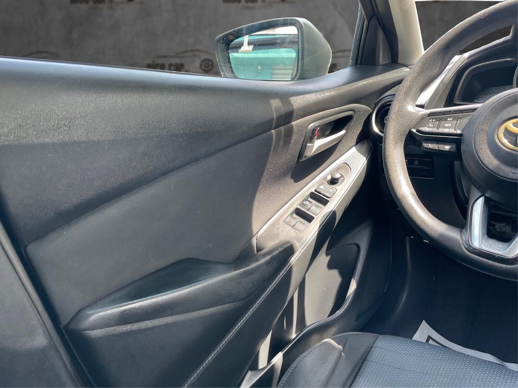 2019 Toyota Yaris - $9,977