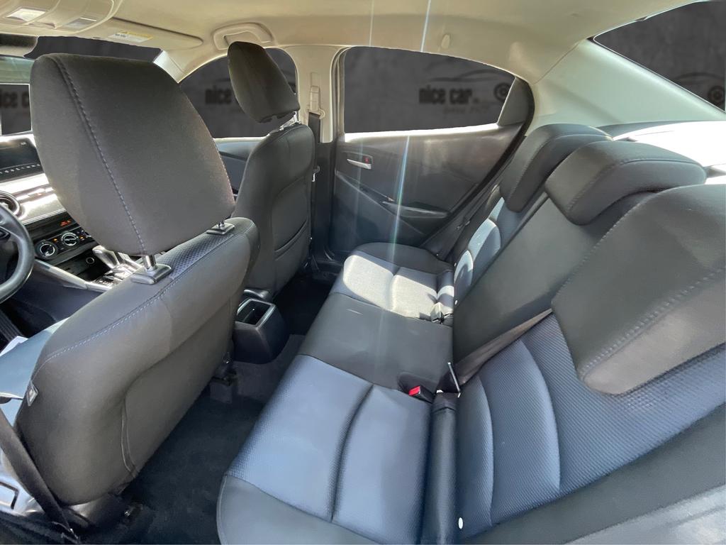 2019 Toyota Yaris - $9,977