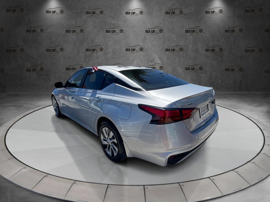 2020 Nissan Altima - $14,977
