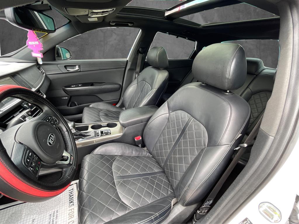 2016 Kia Optima - $11,977