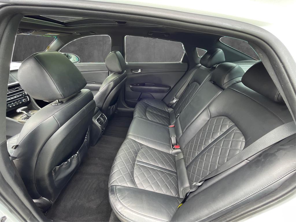 2016 Kia Optima - $11,977