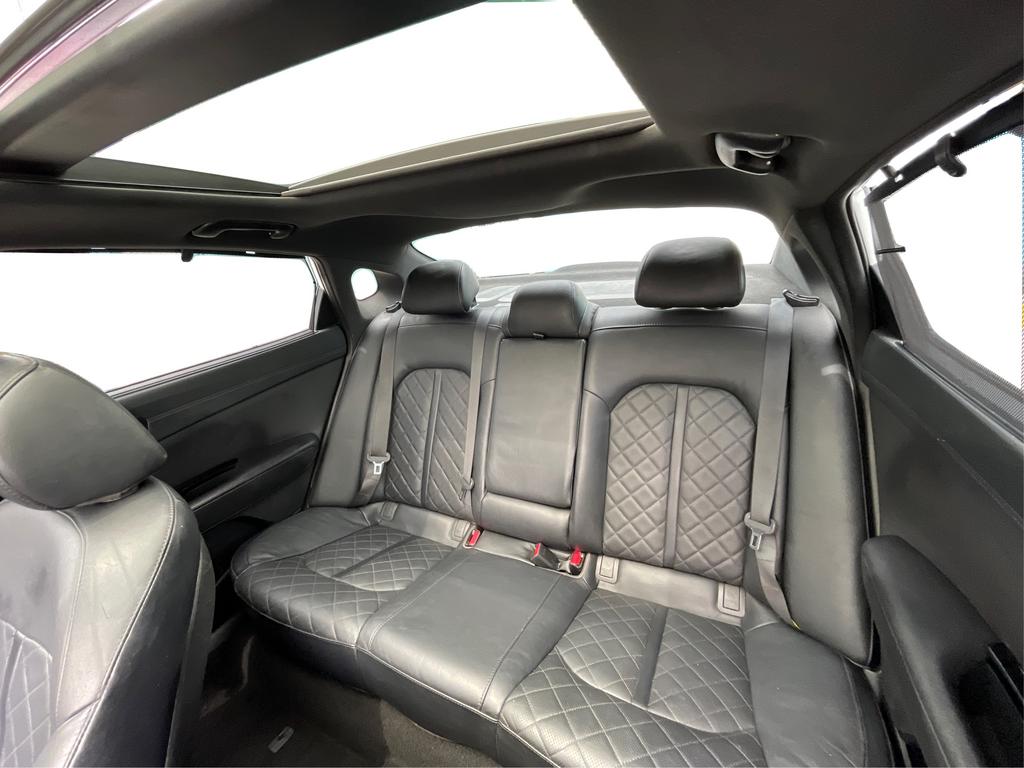 2016 Kia Optima - $11,977
