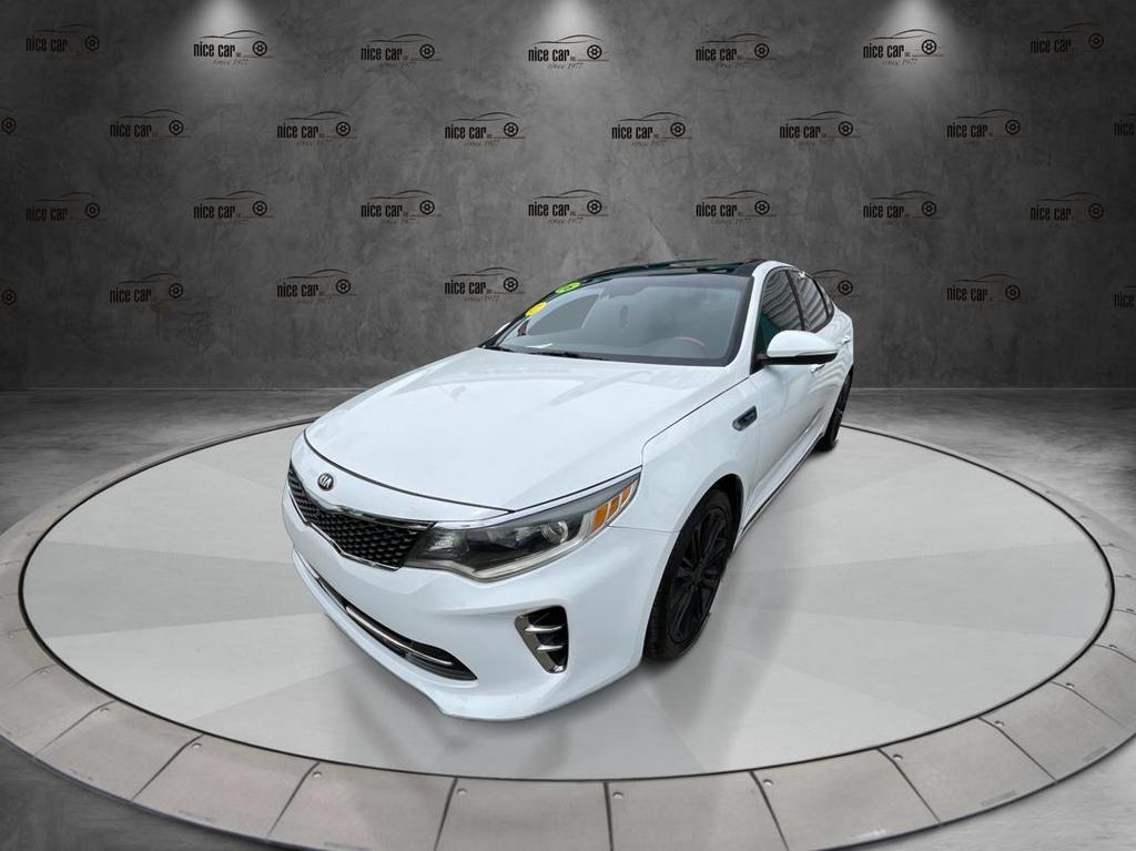 2016 Kia Optima - $11,977