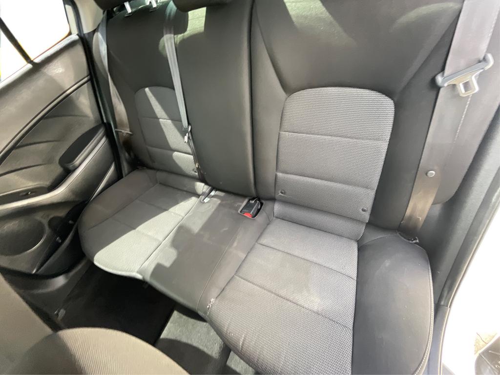 2017 Kia Forte - $9,977
