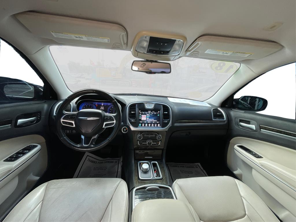 2018 Chrysler 300 - $12,977
