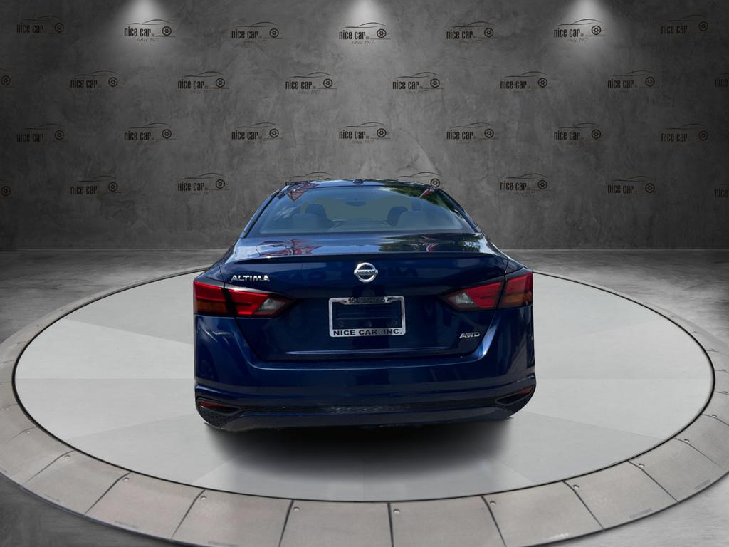 2019 Nissan Altima - $13,977