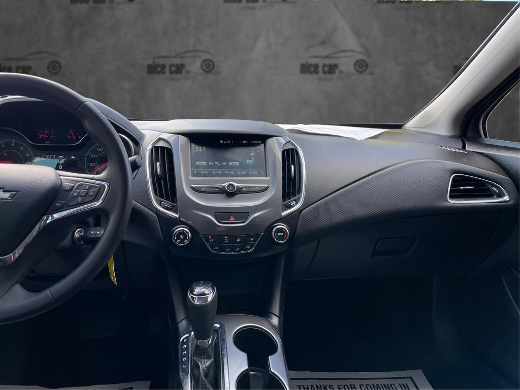 2018 Chevrolet Cruze - $11,977