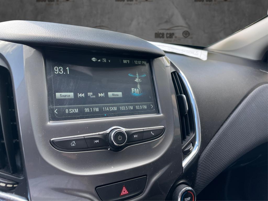 2018 Chevrolet Cruze - $11,977