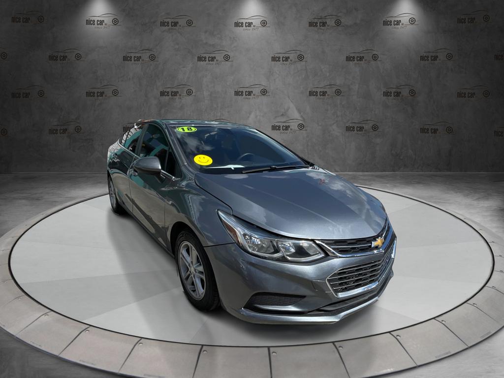 2018 Chevrolet Cruze - $11,977