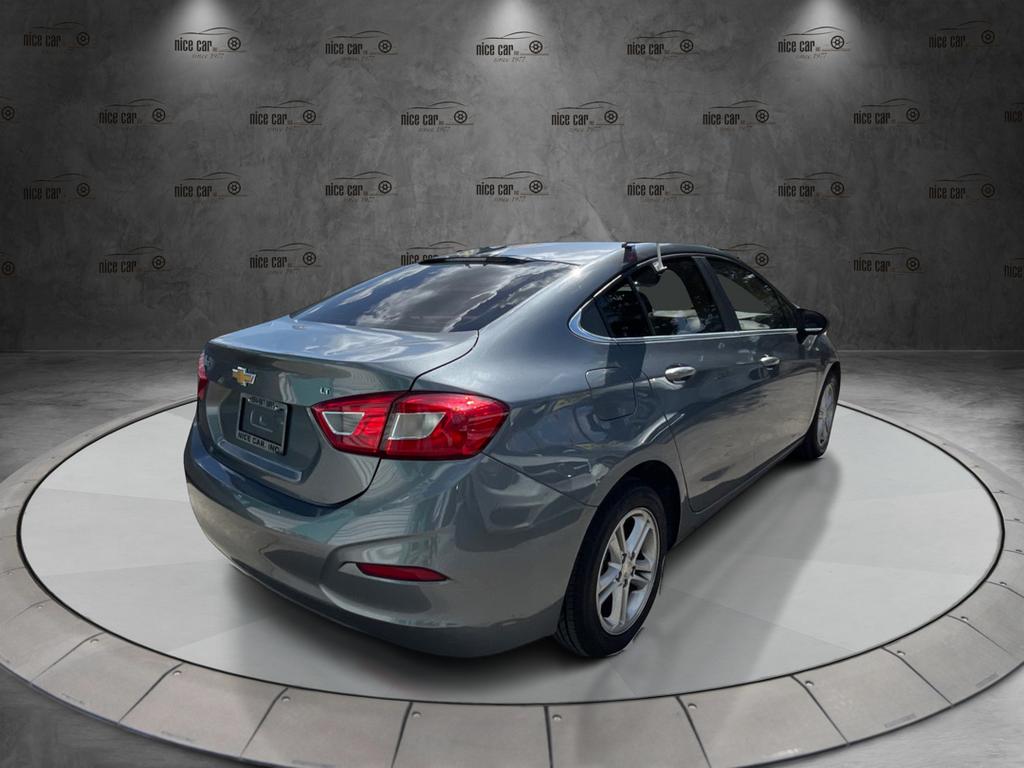 2018 Chevrolet Cruze - $11,977