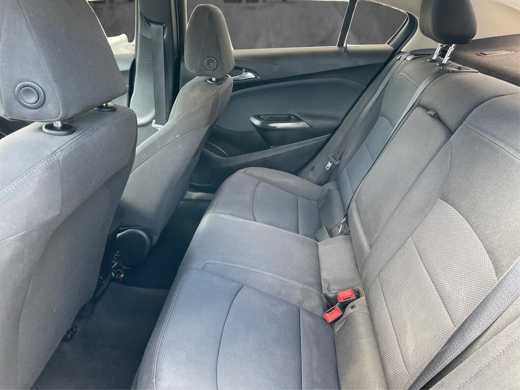 2018 Chevrolet Cruze - $11,977