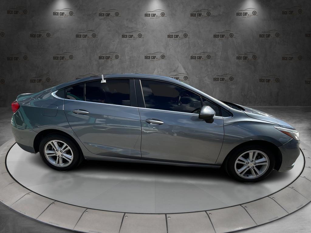 2018 Chevrolet Cruze - $11,977