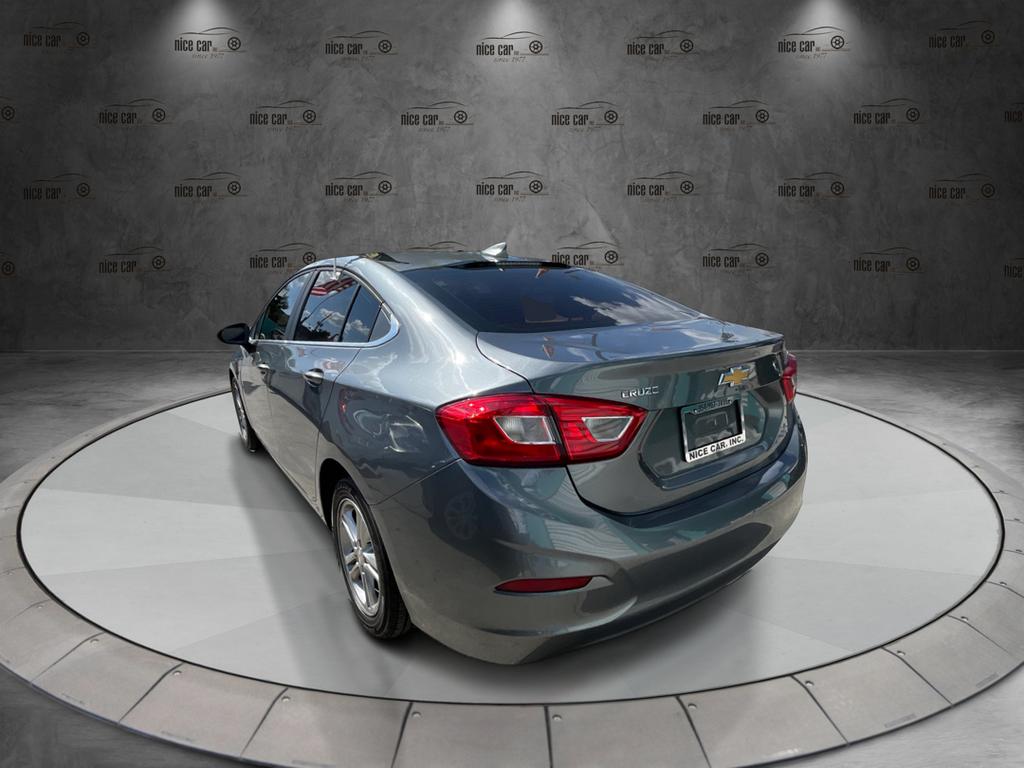2018 Chevrolet Cruze - $11,977