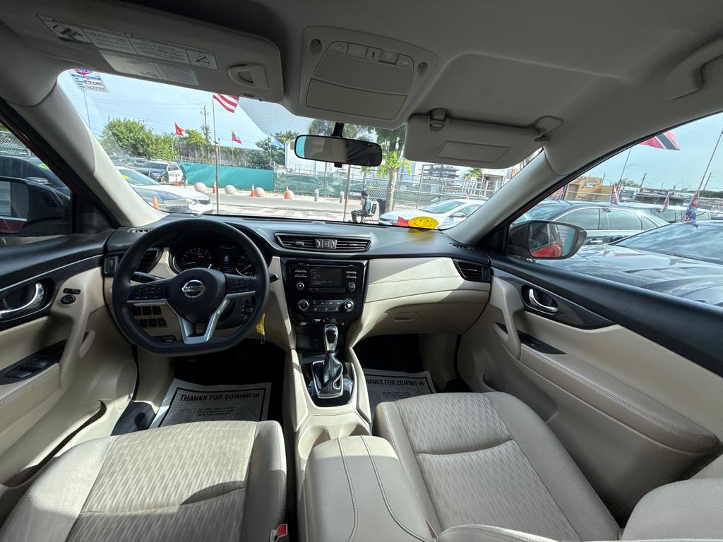 2017 Nissan Rogue - $11,977
