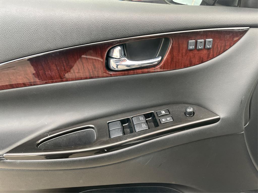 2017 INFINITI QX50 - $12,977