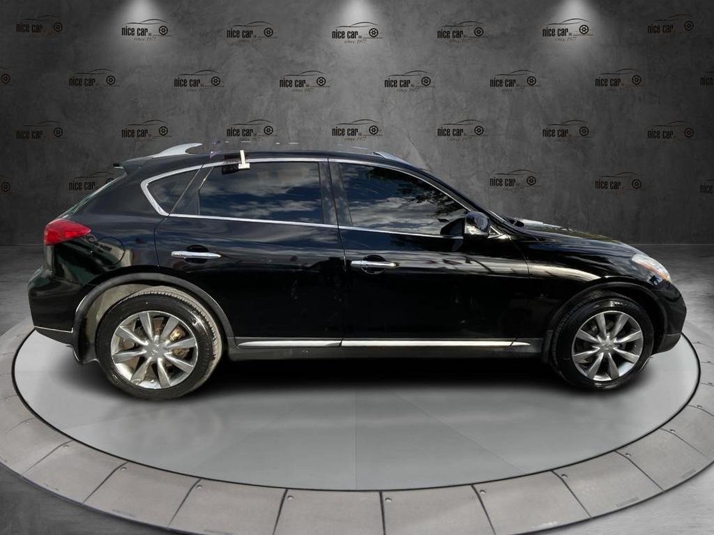2017 INFINITI QX50 - $12,977