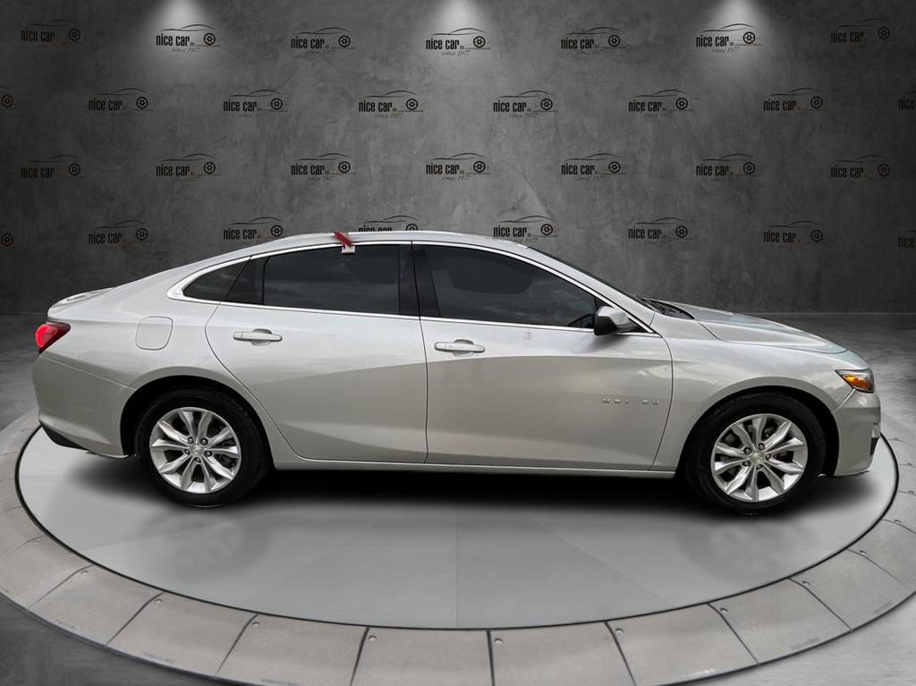 2020 Chevrolet Malibu - $10,977