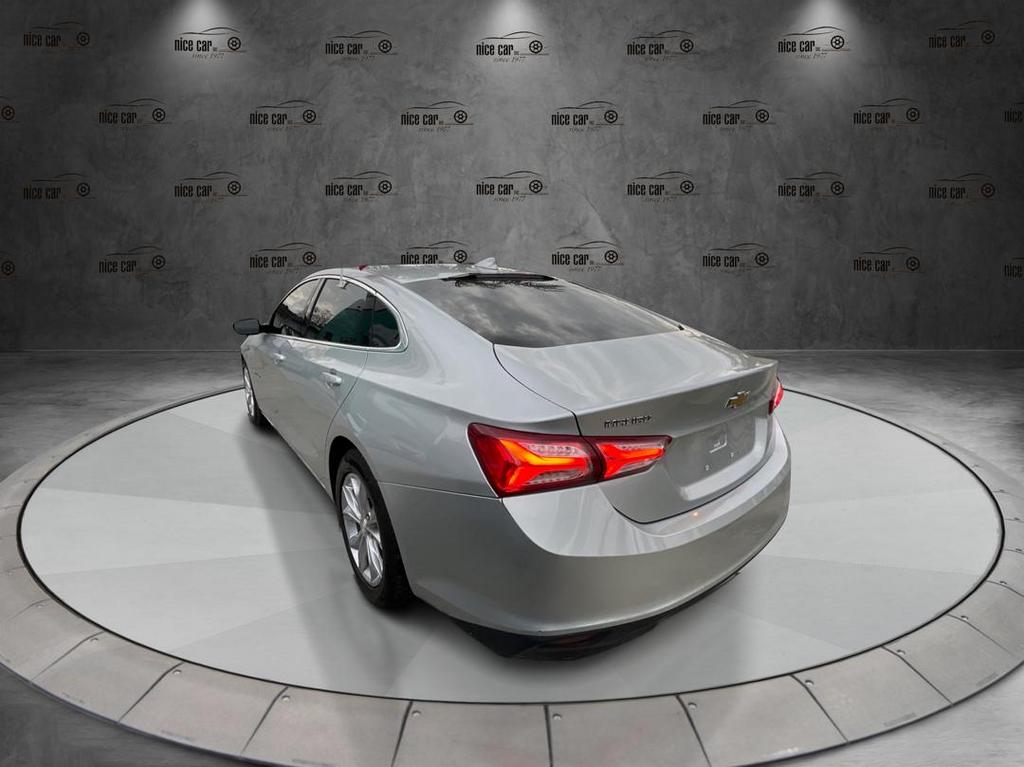 2020 Chevrolet Malibu - $10,977