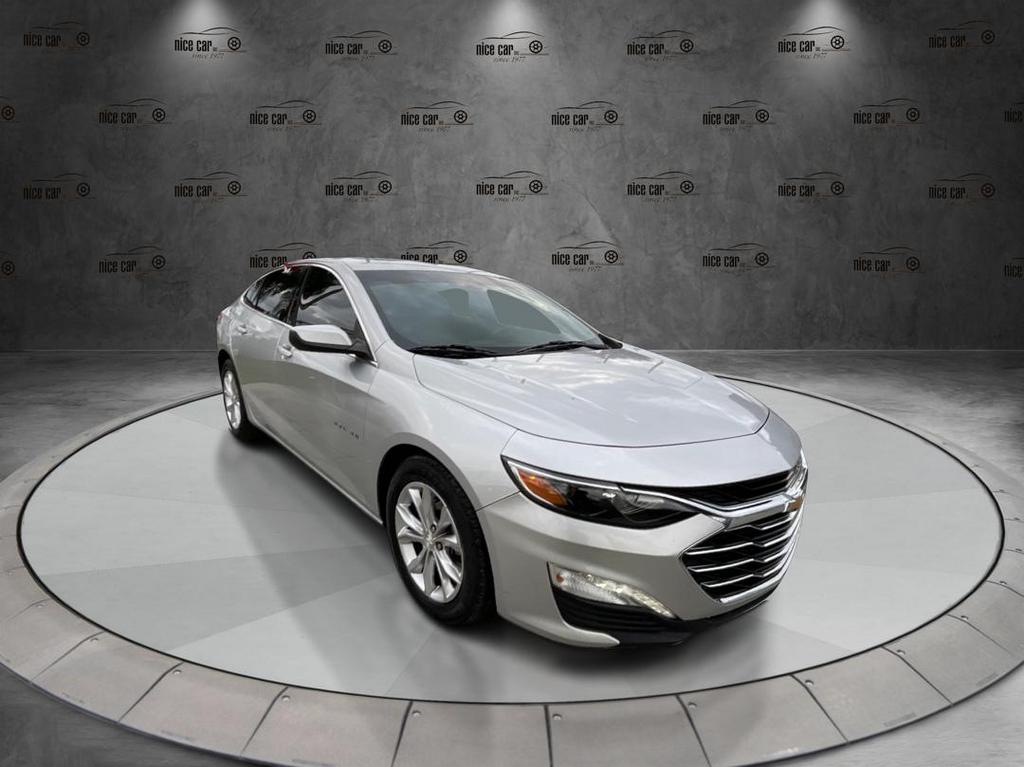2020 Chevrolet Malibu - $10,977