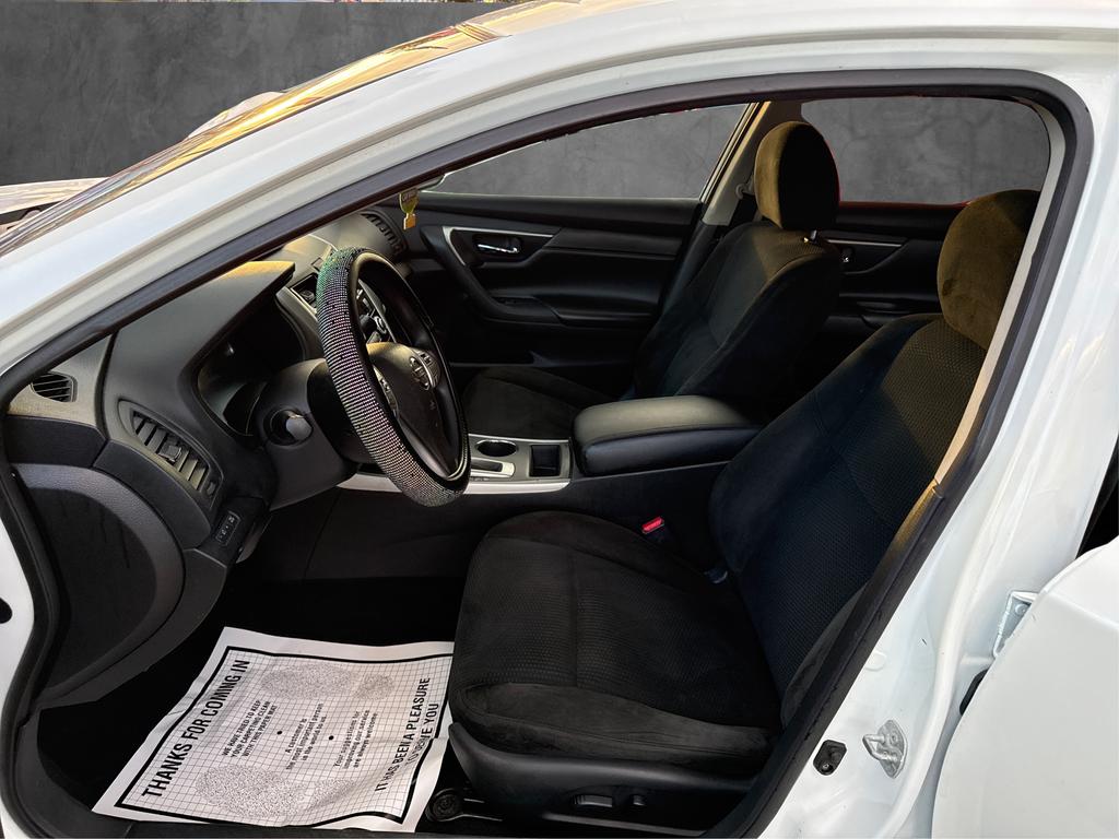 2015 Nissan Altima photo