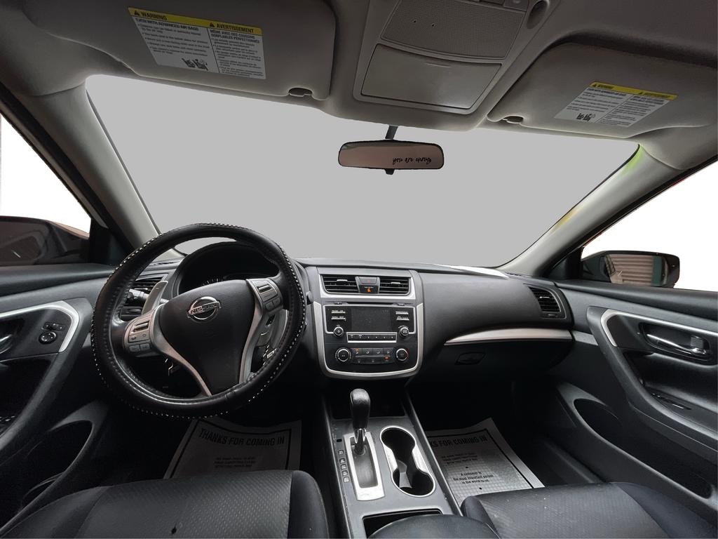 2017 Nissan Altima - $11,977