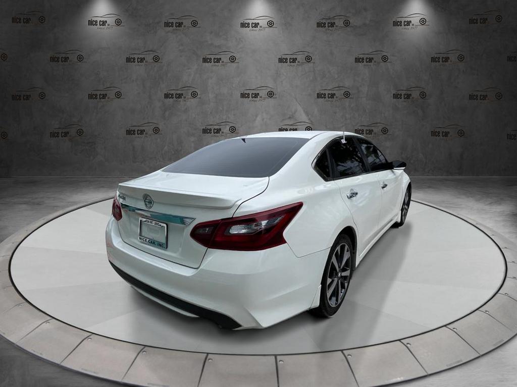 2017 Nissan Altima - $11,977