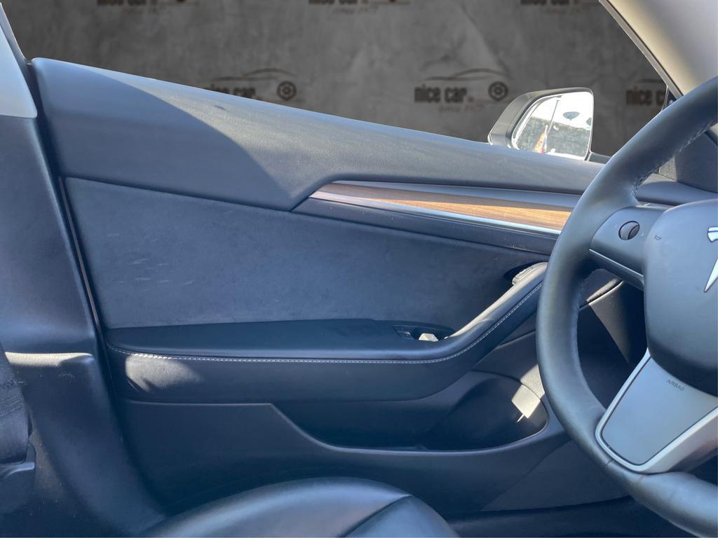 2021 Tesla Model 3 - $21,977