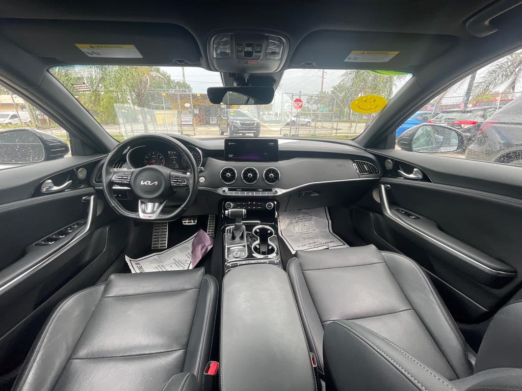 2022 Kia Stinger - $22,977