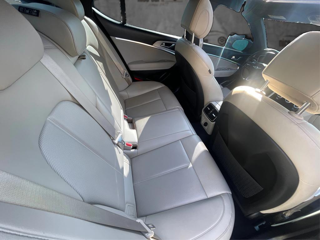 2023 Genesis G70 - $24,977