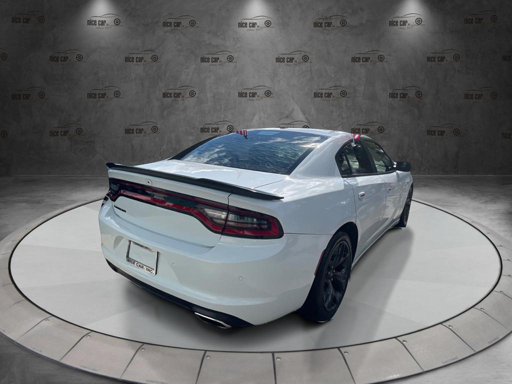 2020 Dodge Charger - $17,977