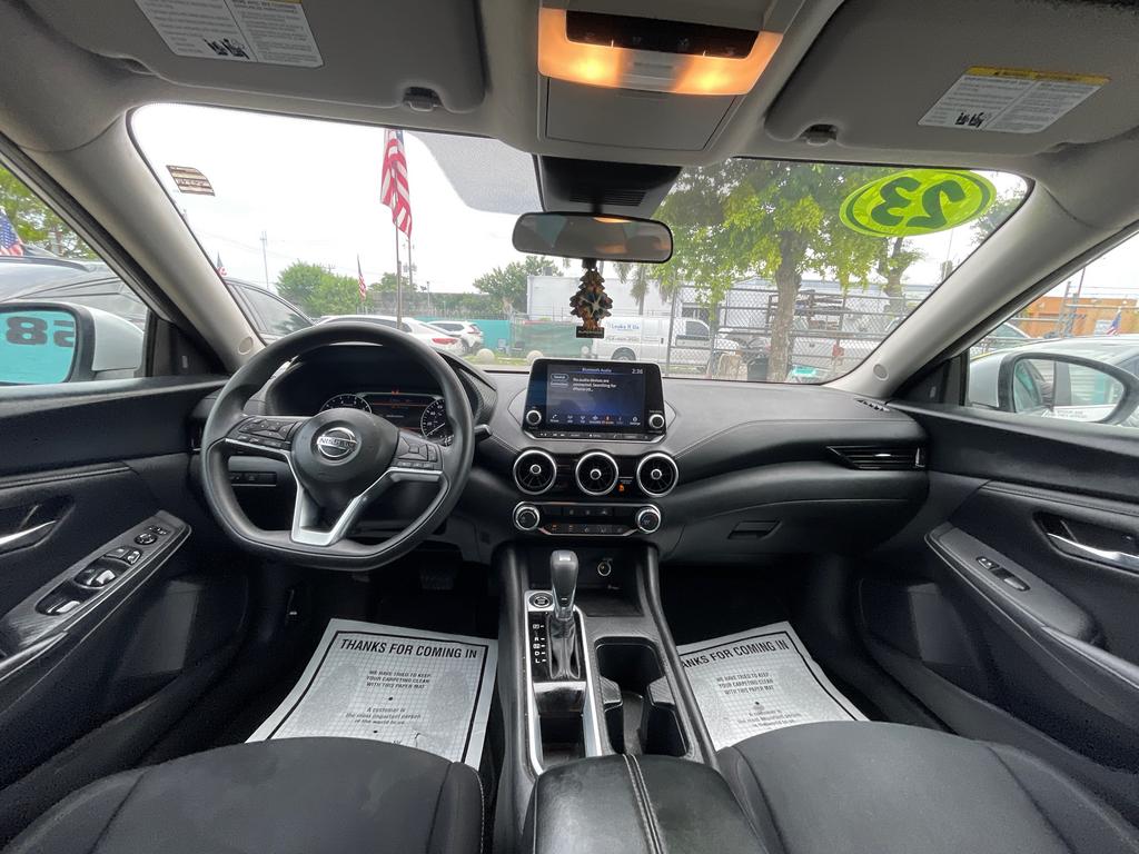 2023 Nissan Sentra - $15,977