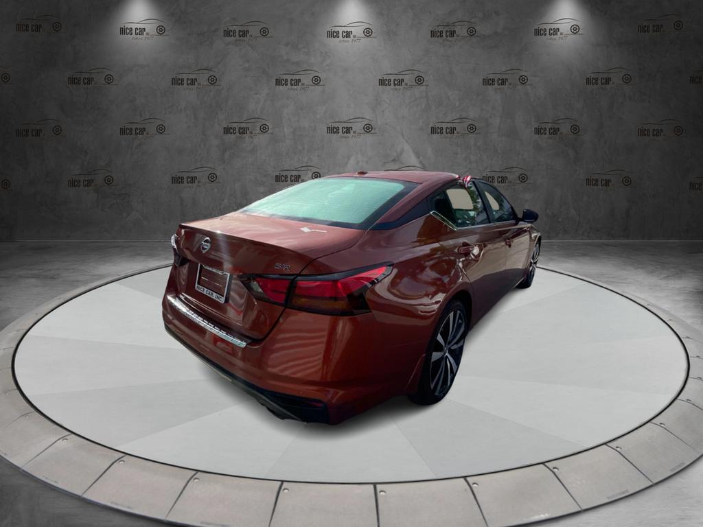 2022 Nissan Altima - $18,977