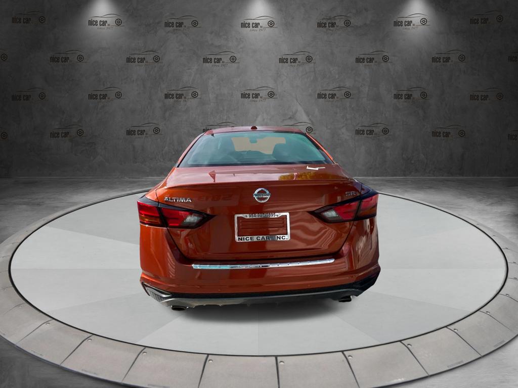 2022 Nissan Altima - $18,977
