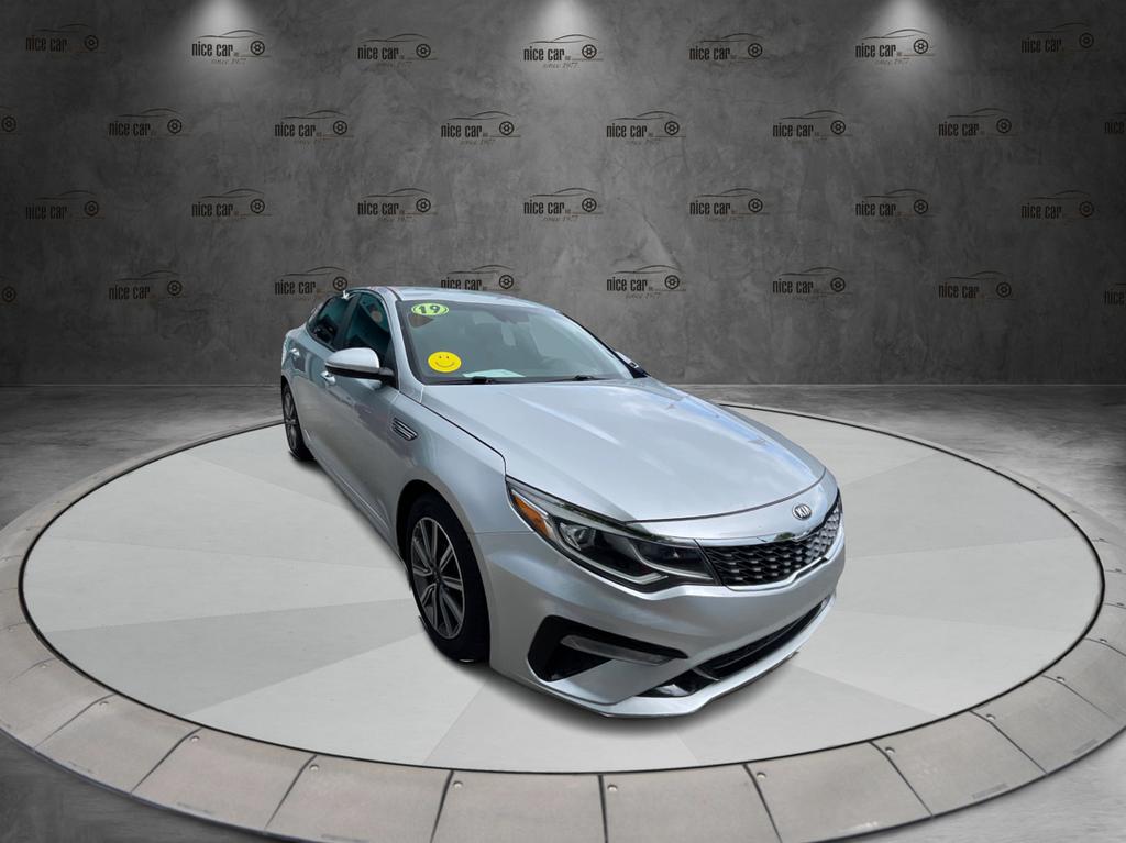 2019 Kia Optima - $15,977