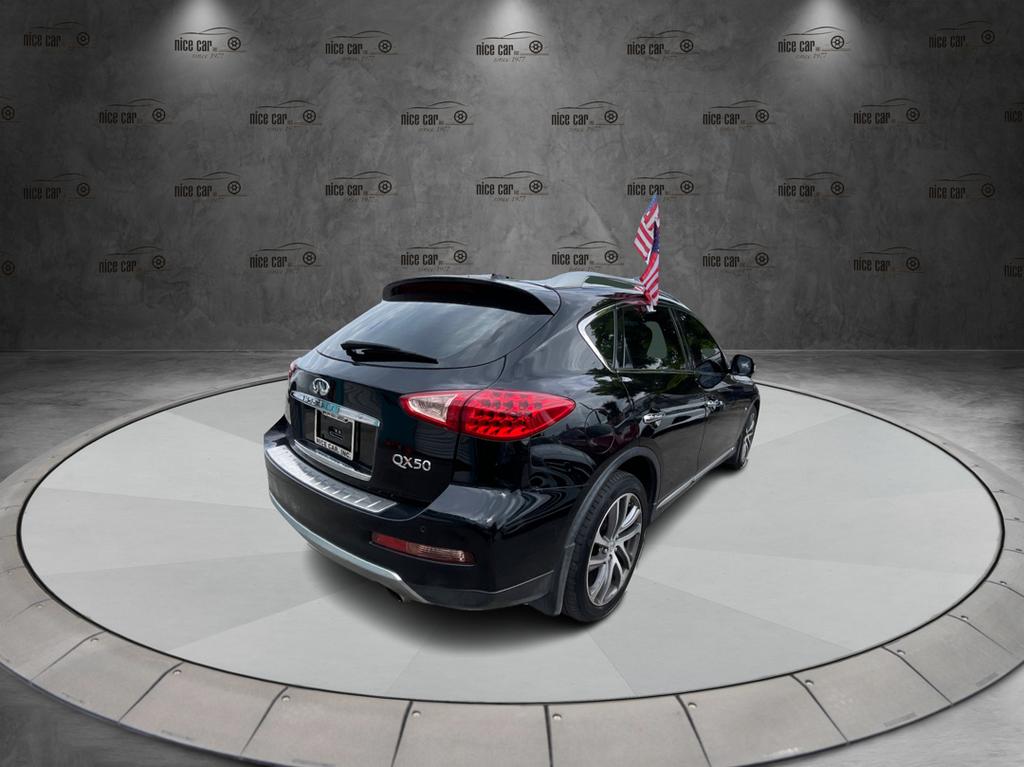 2017 INFINITI QX50 - $14,977