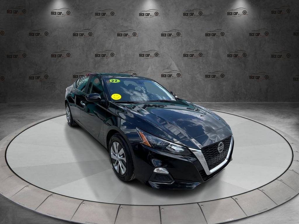 2022 Nissan Altima - $16,977