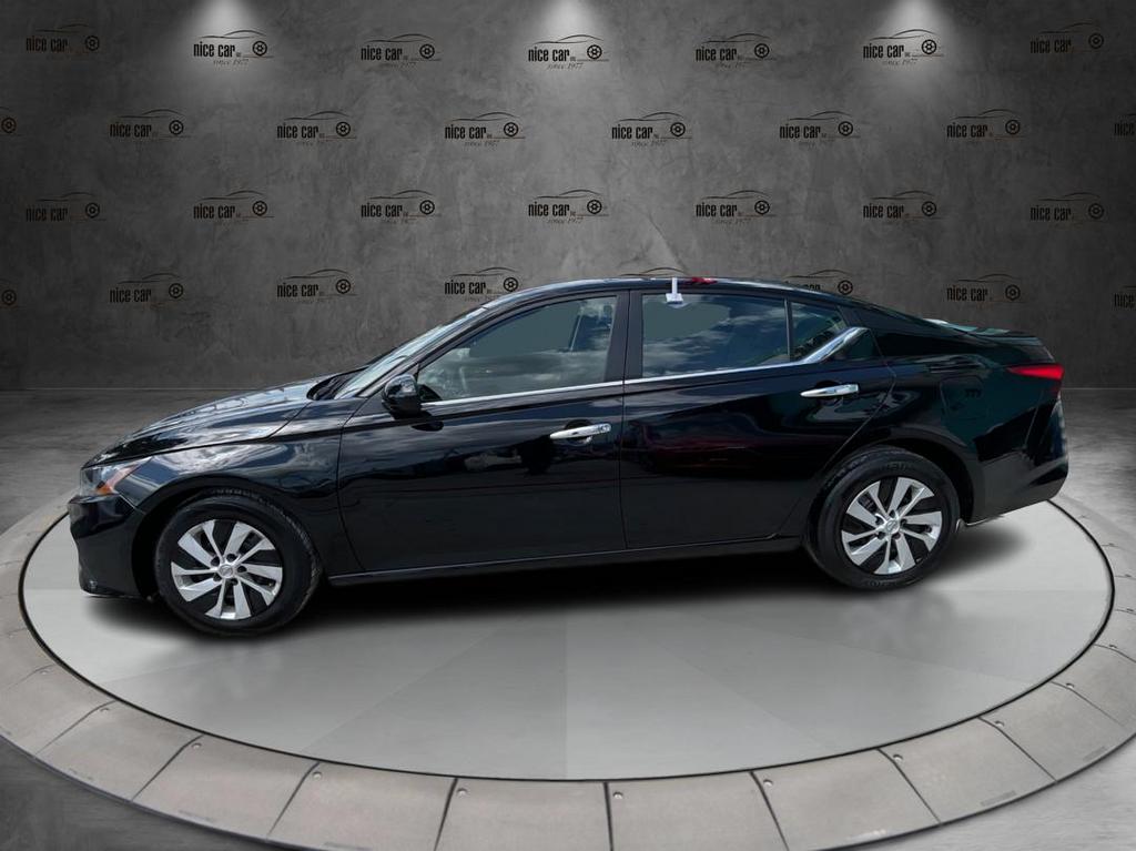 2022 Nissan Altima - $16,977