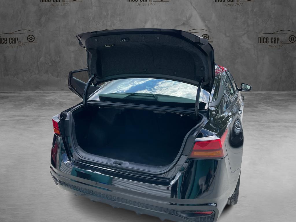 2022 Nissan Altima - $16,977