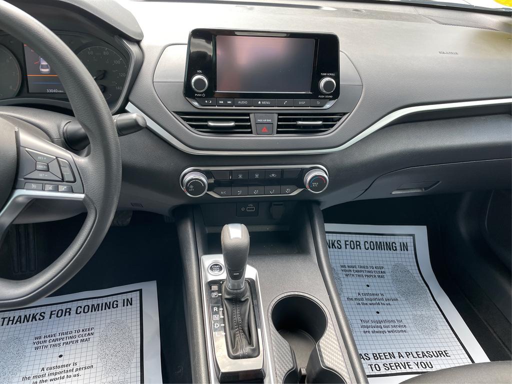 2022 Nissan Altima - $16,977