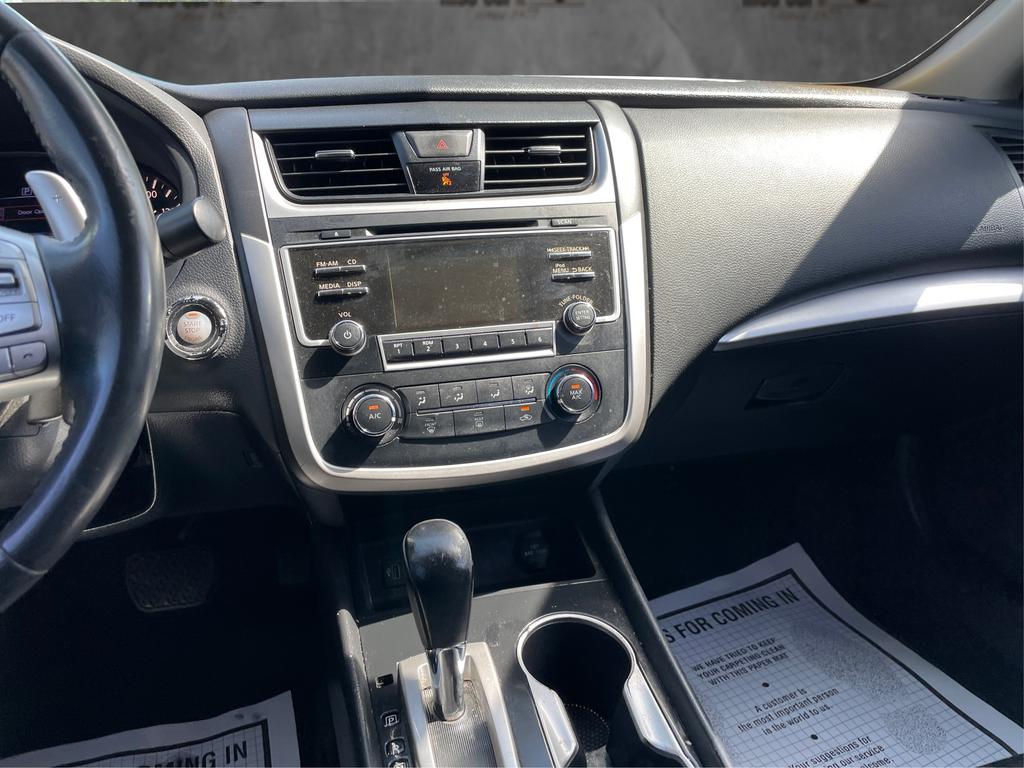 2017 Nissan Altima - $11,977