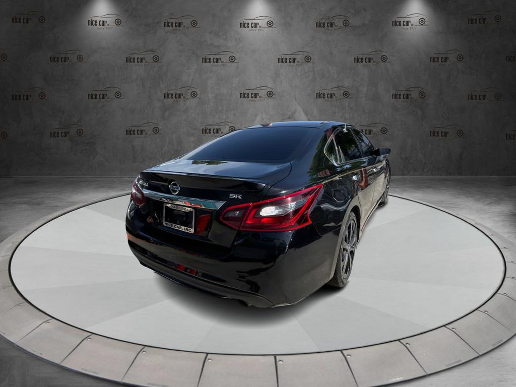 2017 Nissan Altima - $11,977