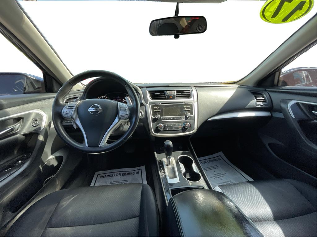 2017 Nissan Altima - $11,977