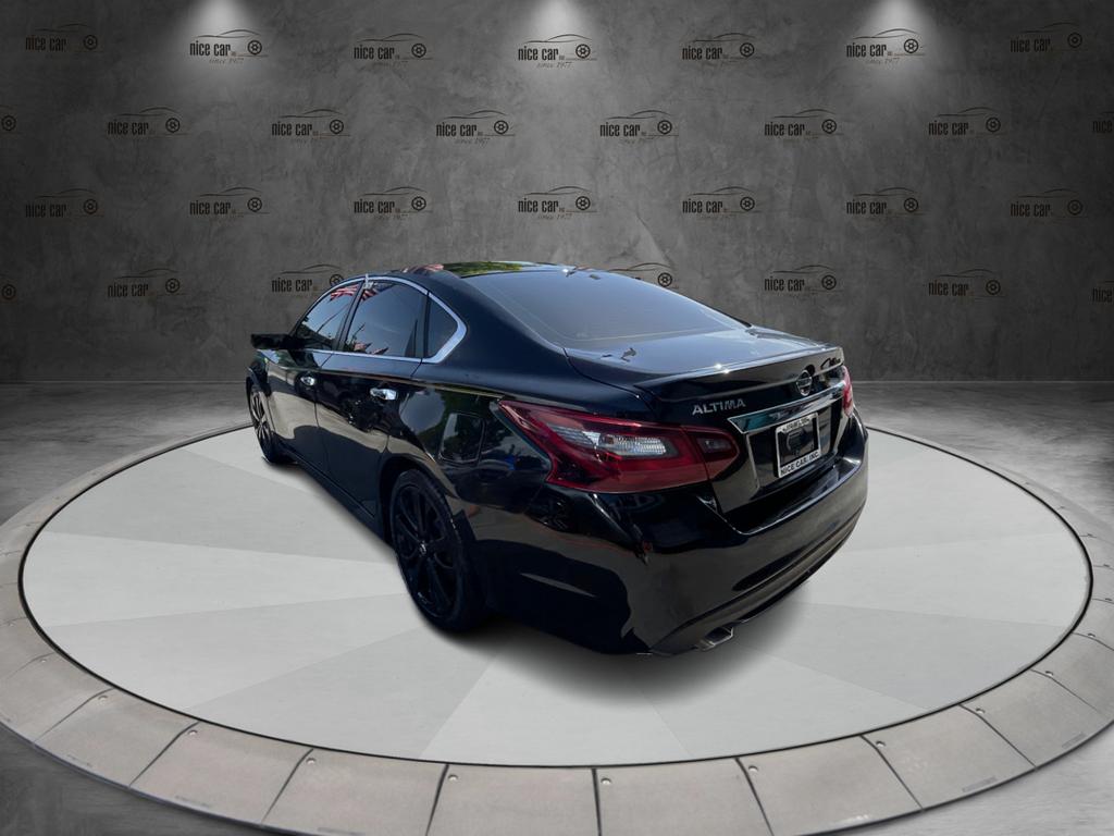 2017 Nissan Altima - $11,977