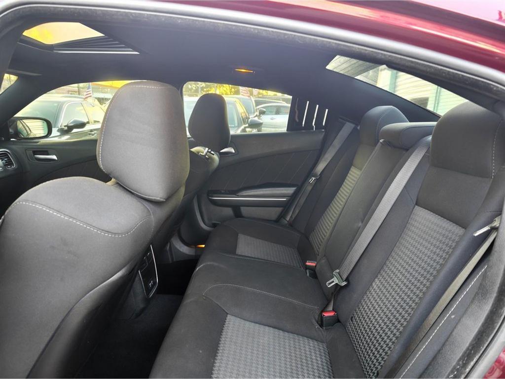 2019 Dodge Charger - $18,977